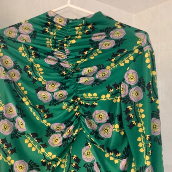 Dress - Picture 1 of 3